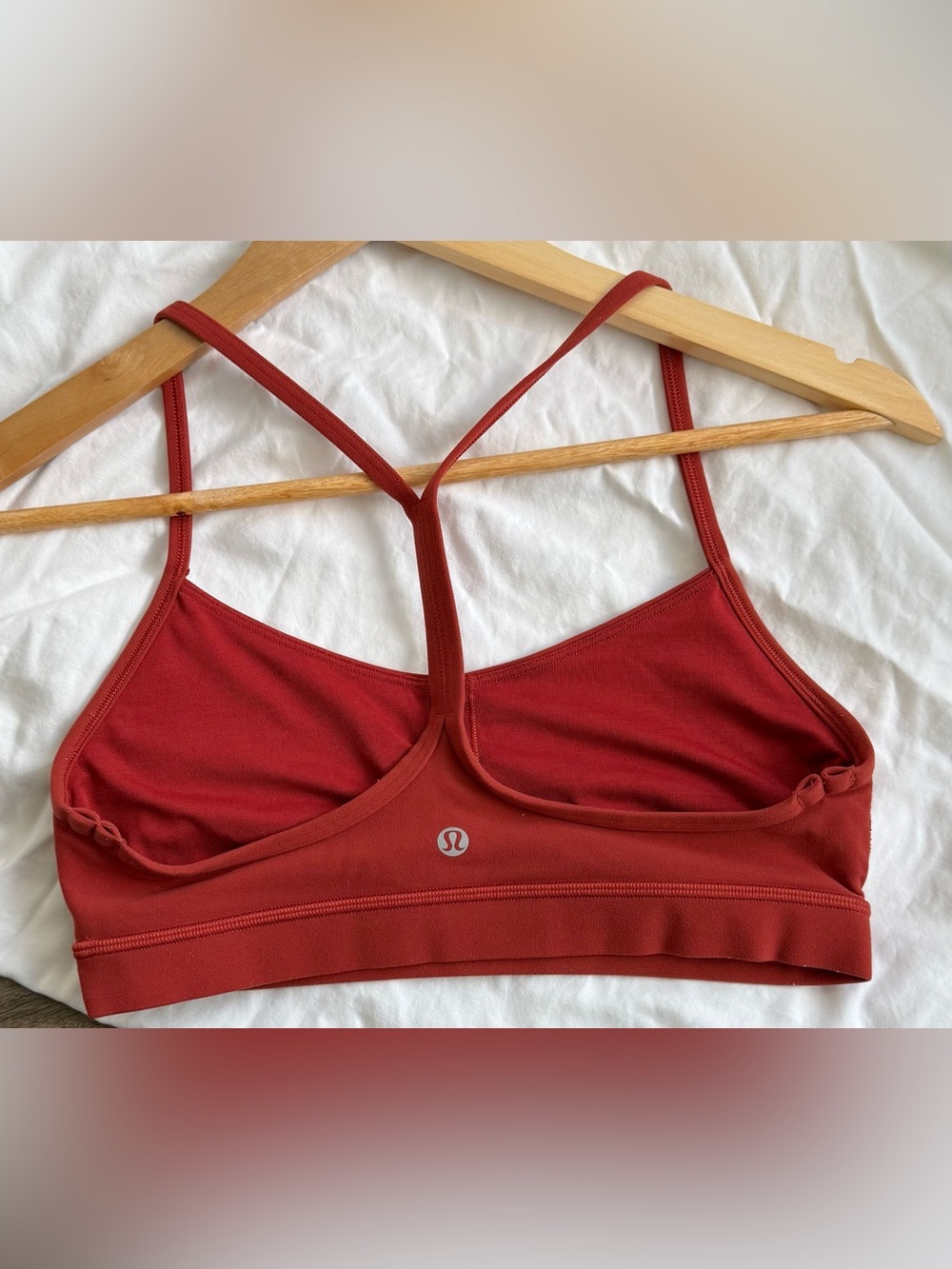 lululemon athletica Flow Y Bra Nulu
Light Support - Picture 2 of 3